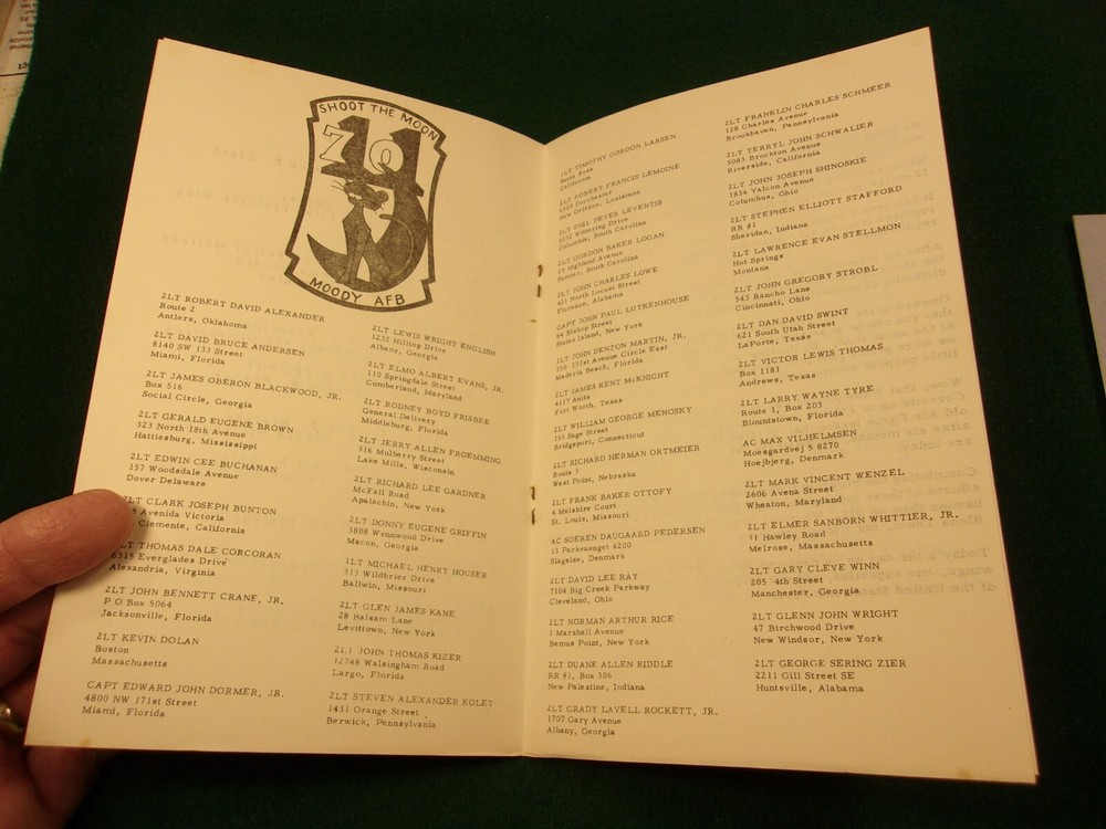 PAIR OF VTG GRADUATION PROGRAMS: USAF UNDERGRADUATE PILOT TRAINING, CLASS 71-01