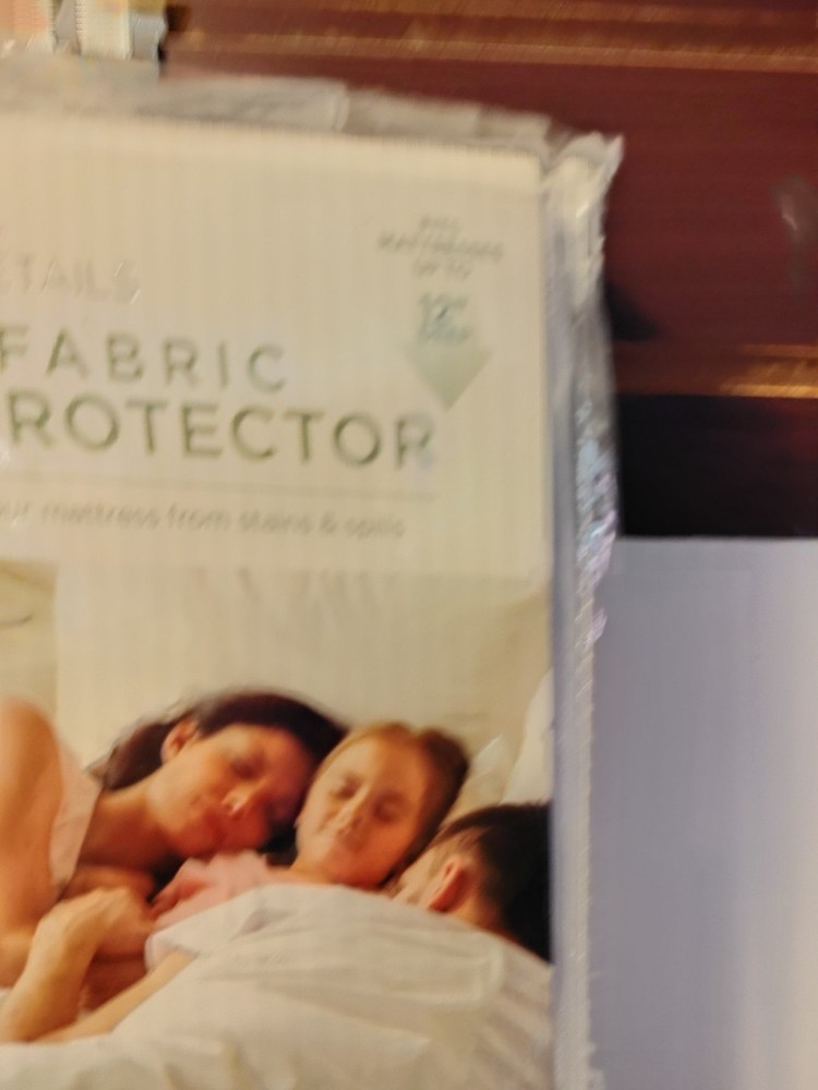 Home Details Deluxe Fabric Protector Full size