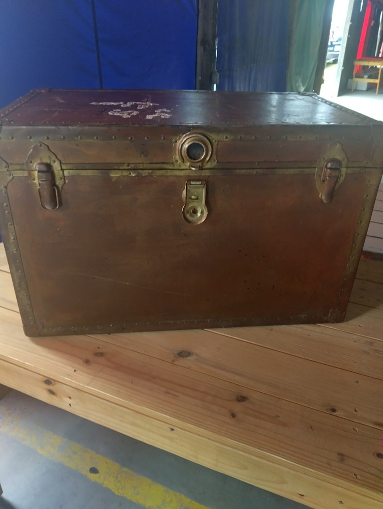 Antique Brown Metal Trunk Lockable Hinged Lid Solid Rectangular Storage Chest