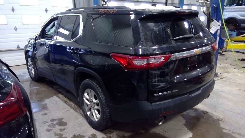 TRAVERSE 2019 Air Shutter 12640443