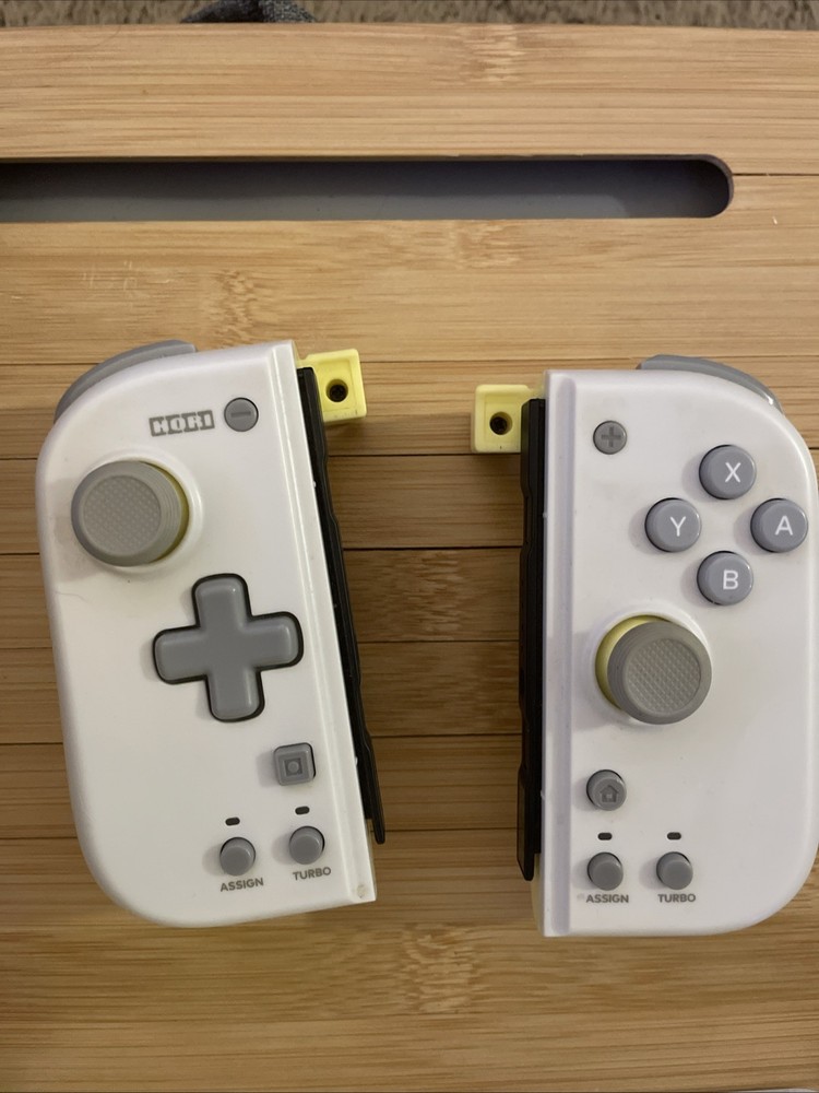 Nintendo Switch Bundle: Splatoon 3 Dock + HORI Split Pad Compact & Accessories