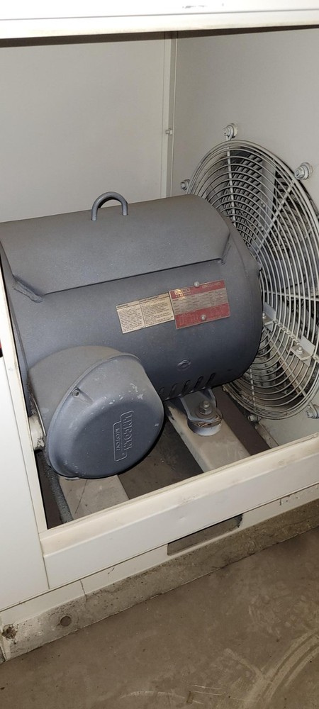 Gardner Denver 50hp Screw Compressor ECHSJP 4327 Hrs