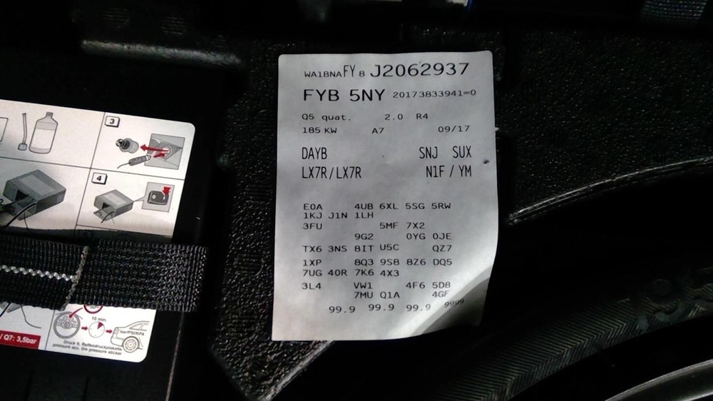 Used Headrest fits: 2018 Audi Q5 Grade A