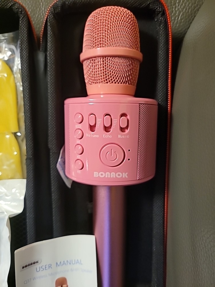 Bonnok Wireless Bluetooth Kareoke Microphone Q37 Rose