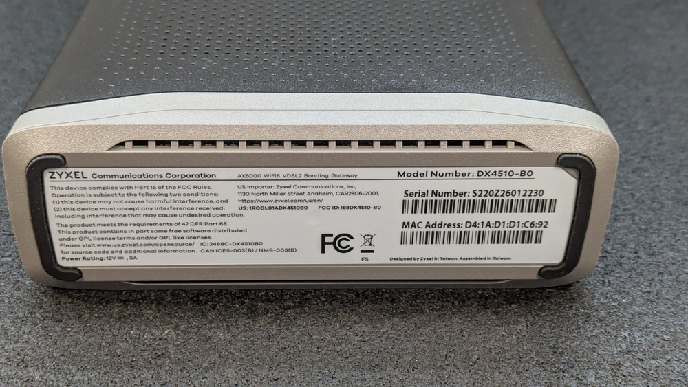 Zyxel DX4510-B0 Series Router - Powers On