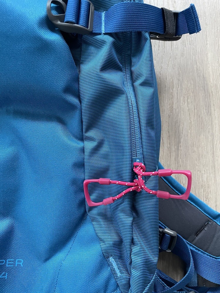 Camebak Caper 14 With Water Bladder, Blue