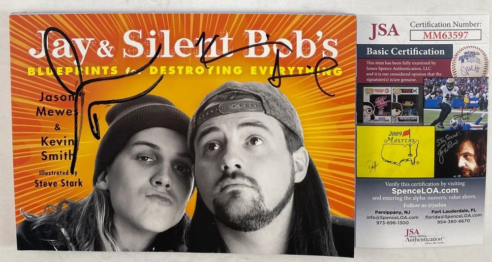 Jay & Silent Bob's Blueprints For Destroying Everything Dual Signed Book JSA COA