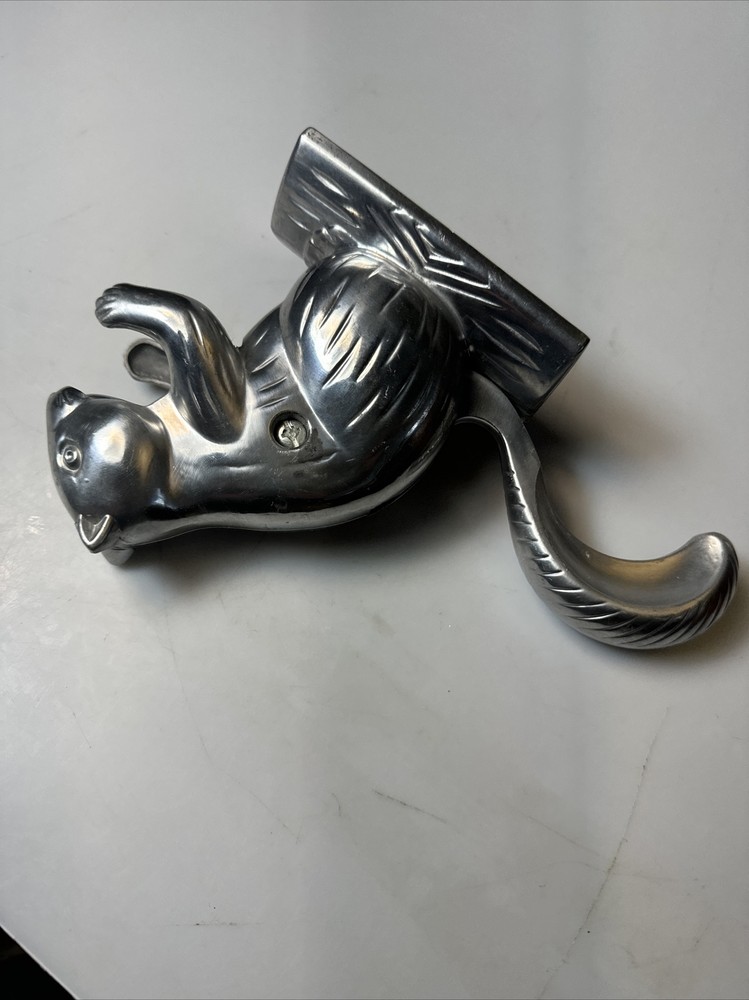 Vintage Squirrel Figural Cast Aluminum Nut Shell Cracker Long Tail Handle Retro