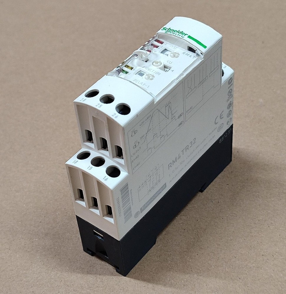RM4TR32 SCHNEIDER NETWORK CONTROL RELAY RM4TR32