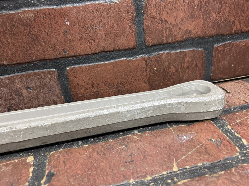 Lenox Tools 36" Aluminum Pipe Wrench