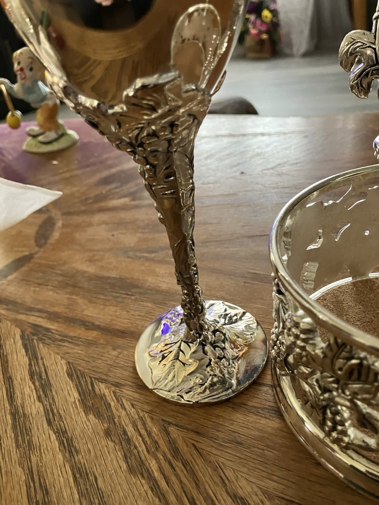 Wine Bottle Coaster Silver Plated Grape Design Godinger Silver Co.