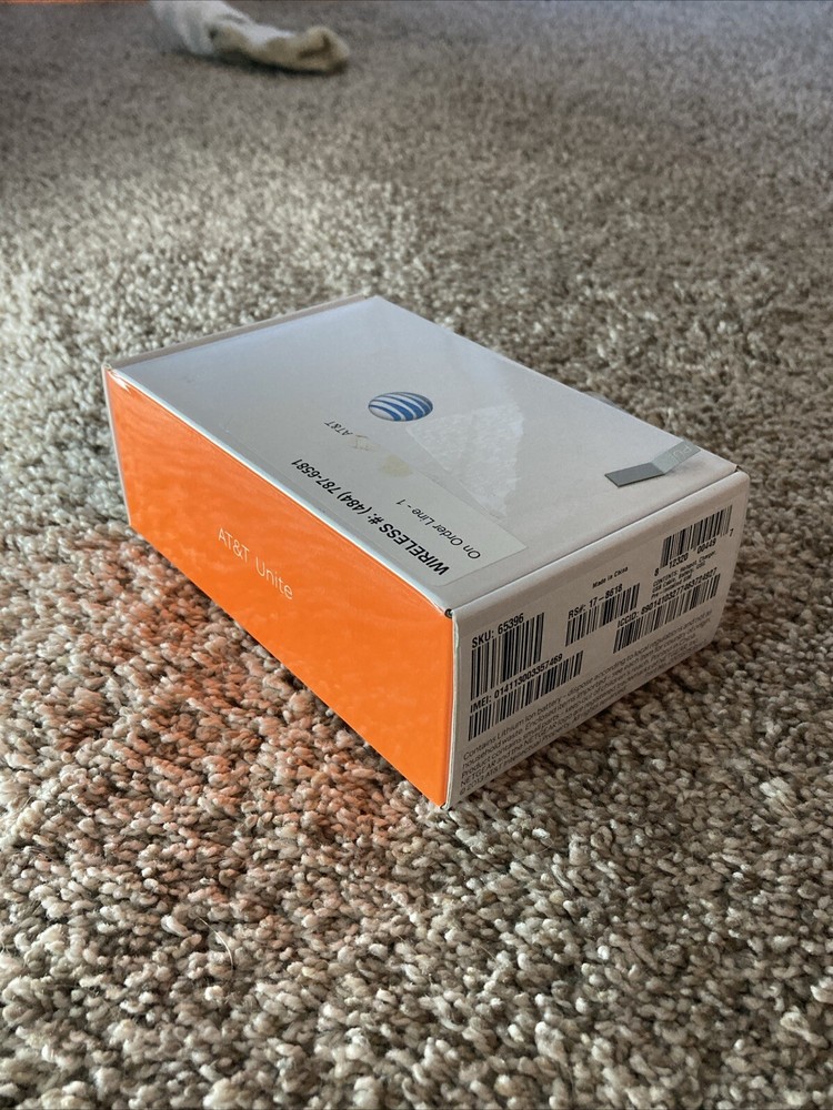AT&T Unite(Netgear) Mobile Hotspot - White