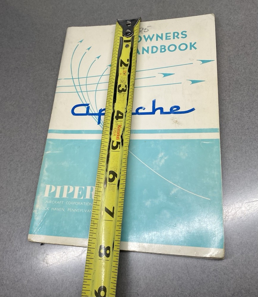 Vintage Apache Piper Airplane Owners Manual