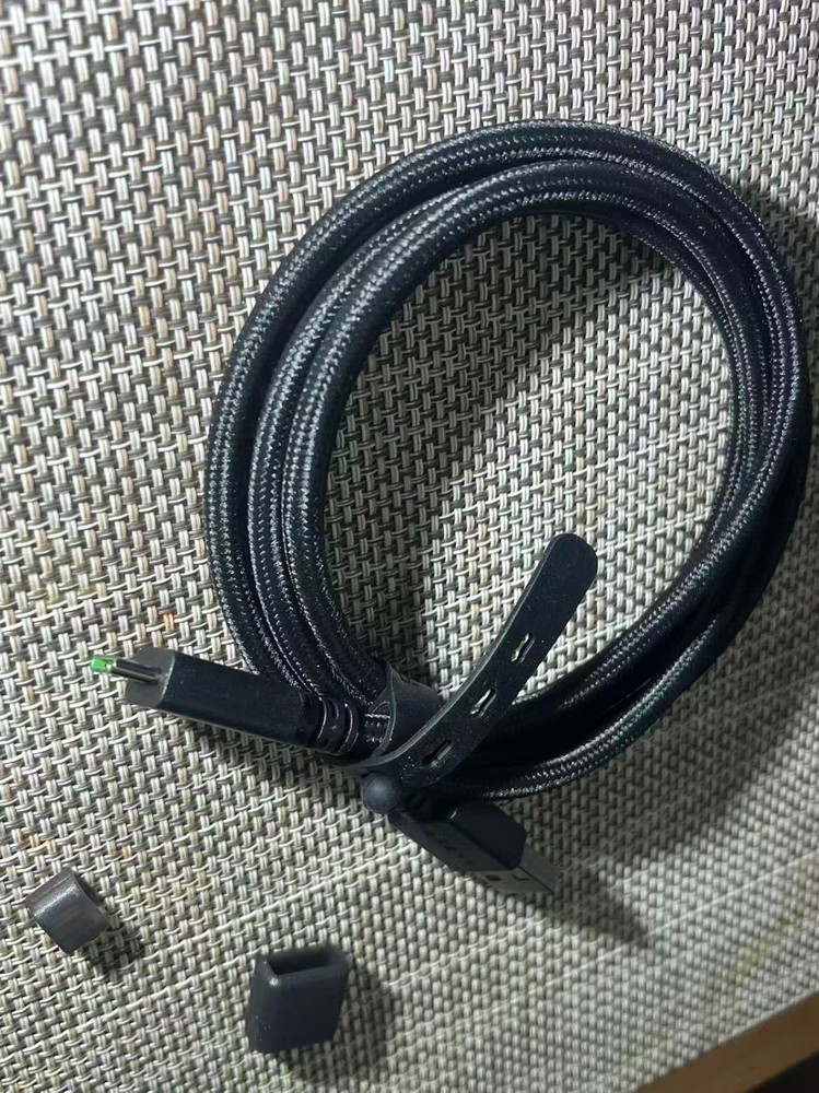 Razer cable data charging  Type USB-C  Razer High-Speed Fast Charging Cable 5FT