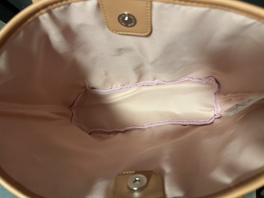 NWT Hello Kitty Pink Tote Bag