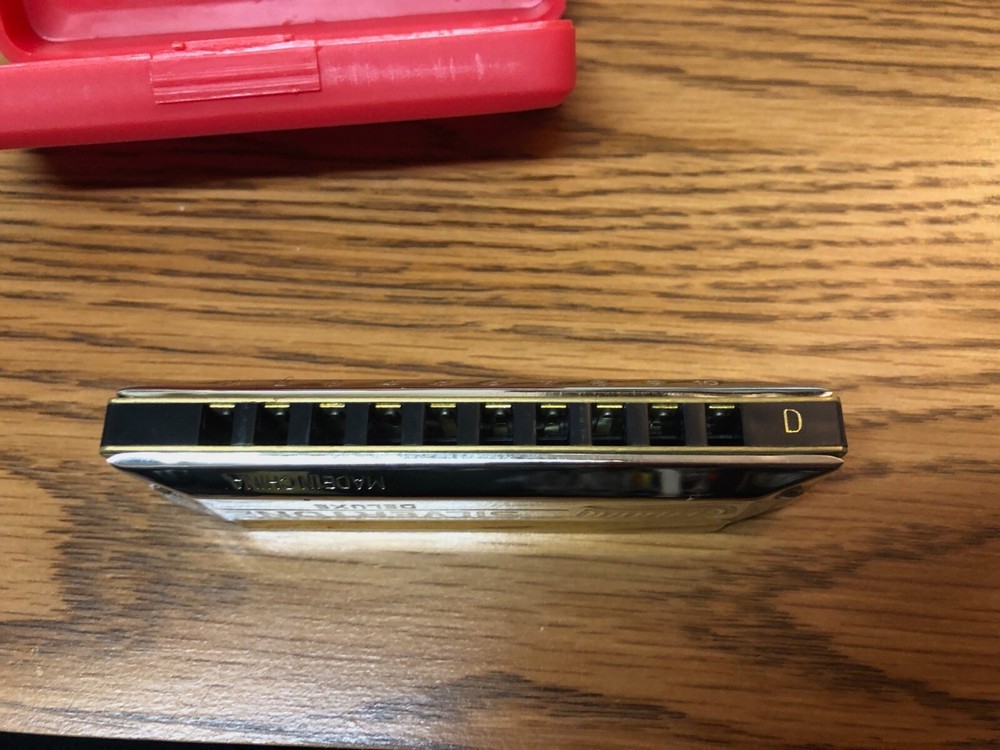 D HARMONICA HUANG Silvertone NEW W/case HOHNER QUALITY. D