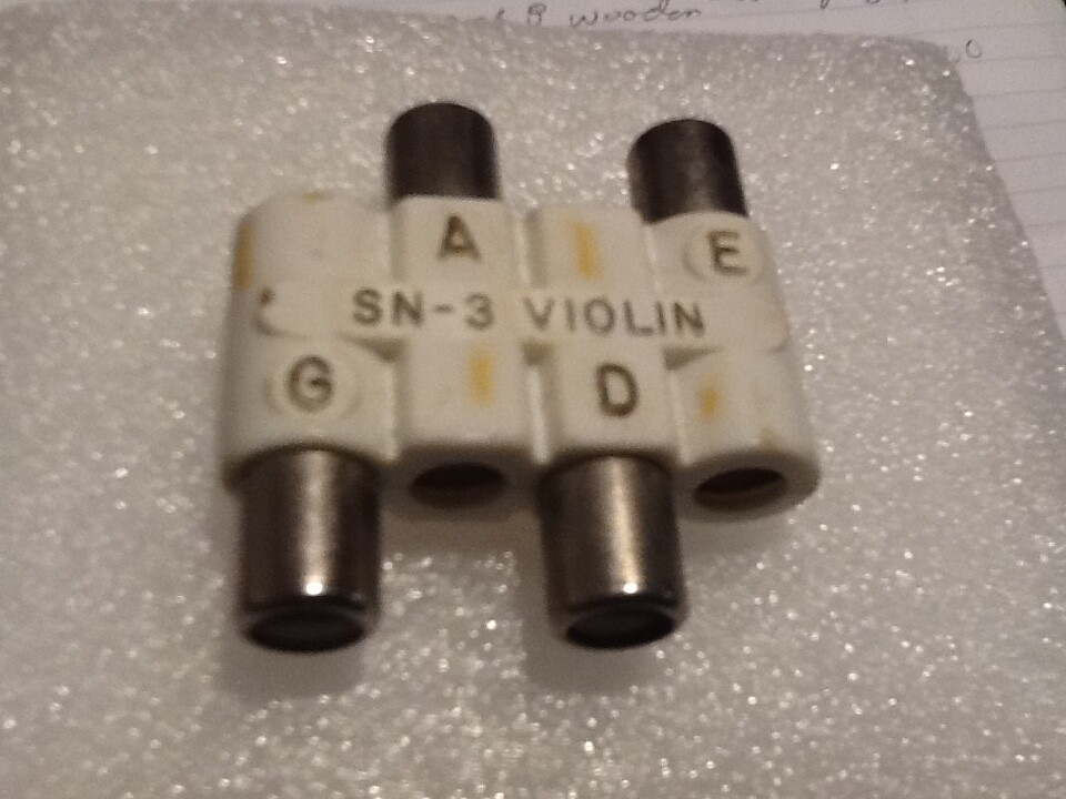 SN-3 Violin Mandolin Super Pitch Pipe