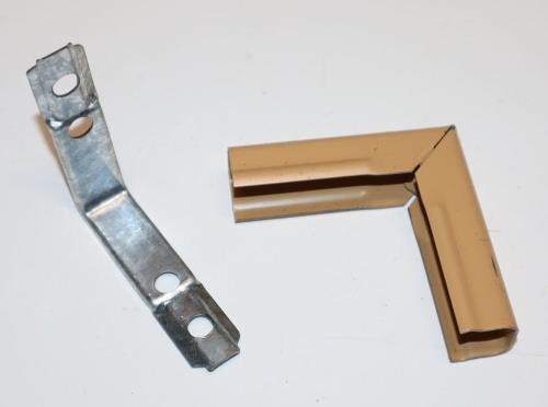 2 pcs Wiremold 718 2-1/2 inch External Elbow