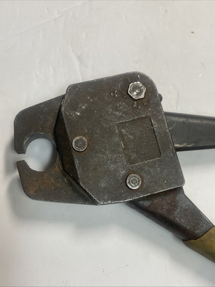 Viega 1/2" PEX Full Circle Crimp Tool