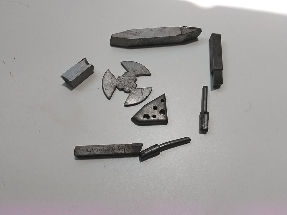 Assorted Machinist Tool Bits 8pcs Various Sizes Various Brands Used See Pics