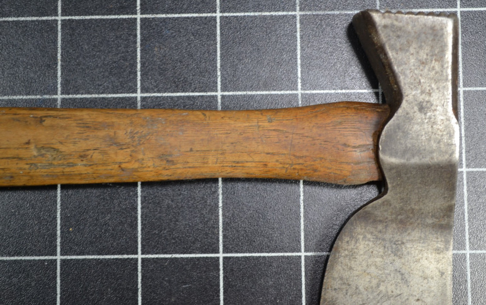 VAUGHAN & BUSHNELL - VANADIUM - LATHING HATCHET - ALL ORIGINAL