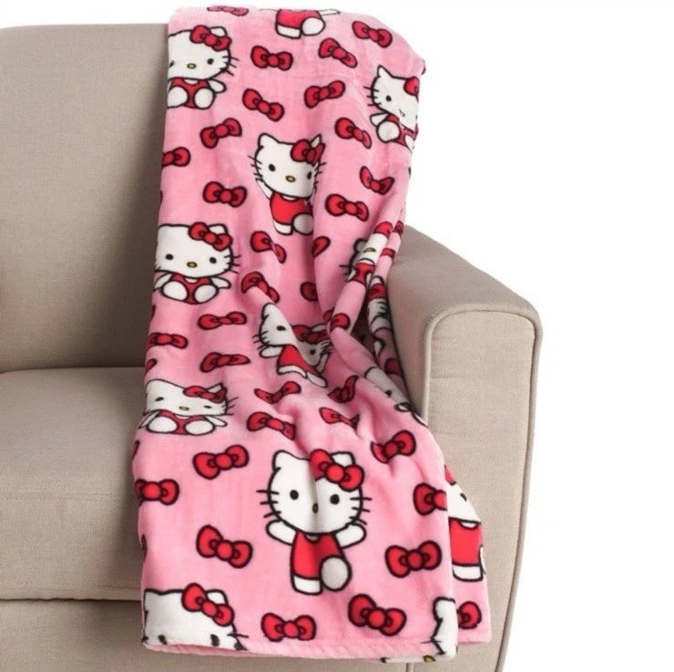 Hello Kitty Bows & Sunny Throw