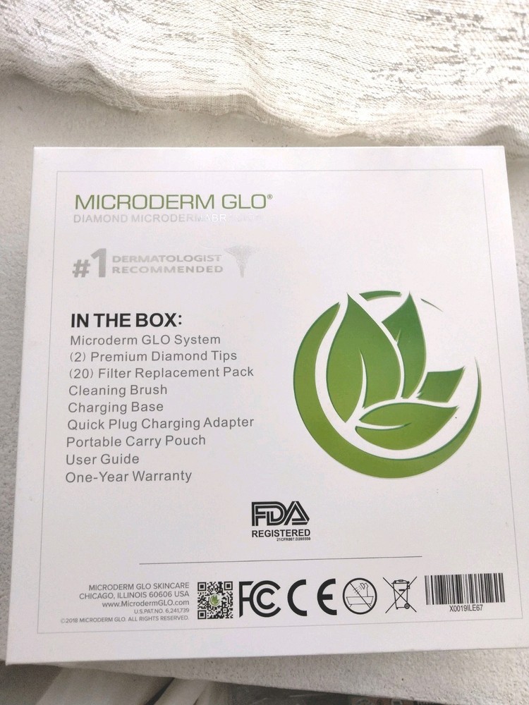 Microderm GLO Diamond Microdermabrasion Machine Kit New In Box
