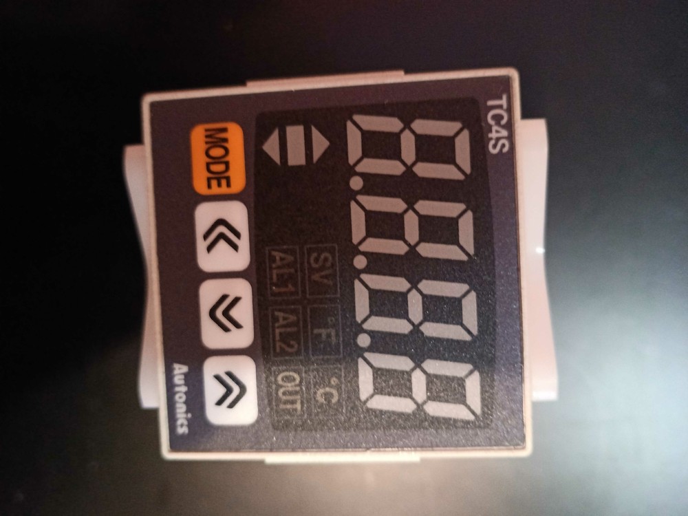 1PC NEW  thermostat TC4S