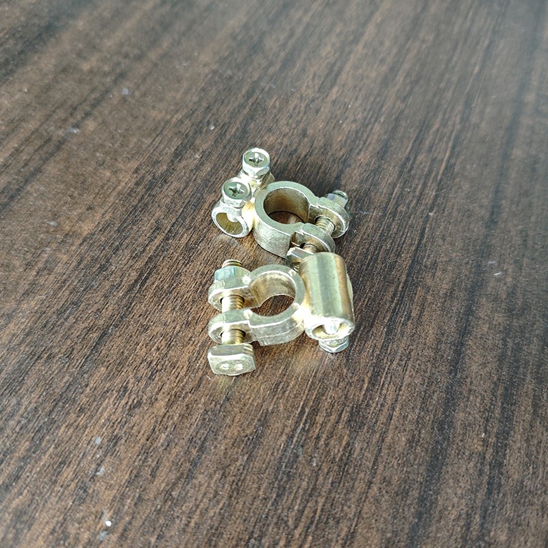 Small Brass Battery Terminal Connector Clamp Top Post Battery Terminal Protector