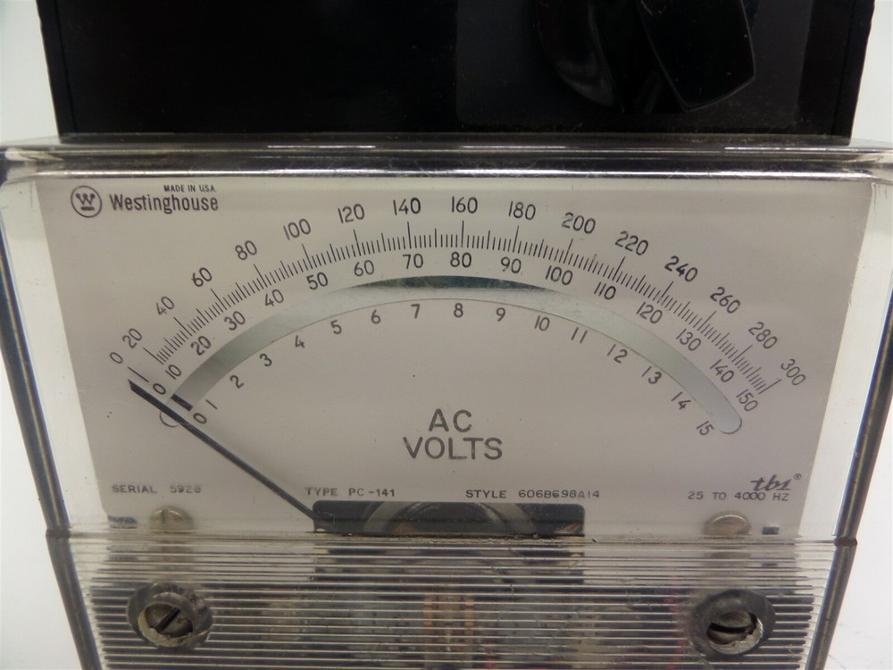 Westinghouse PC-141 AC Voltmeter with Case