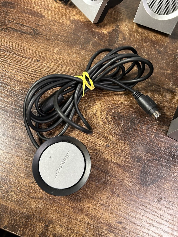 Bose Companion 3 Multimedia Speaker System for PC - Tested - Working