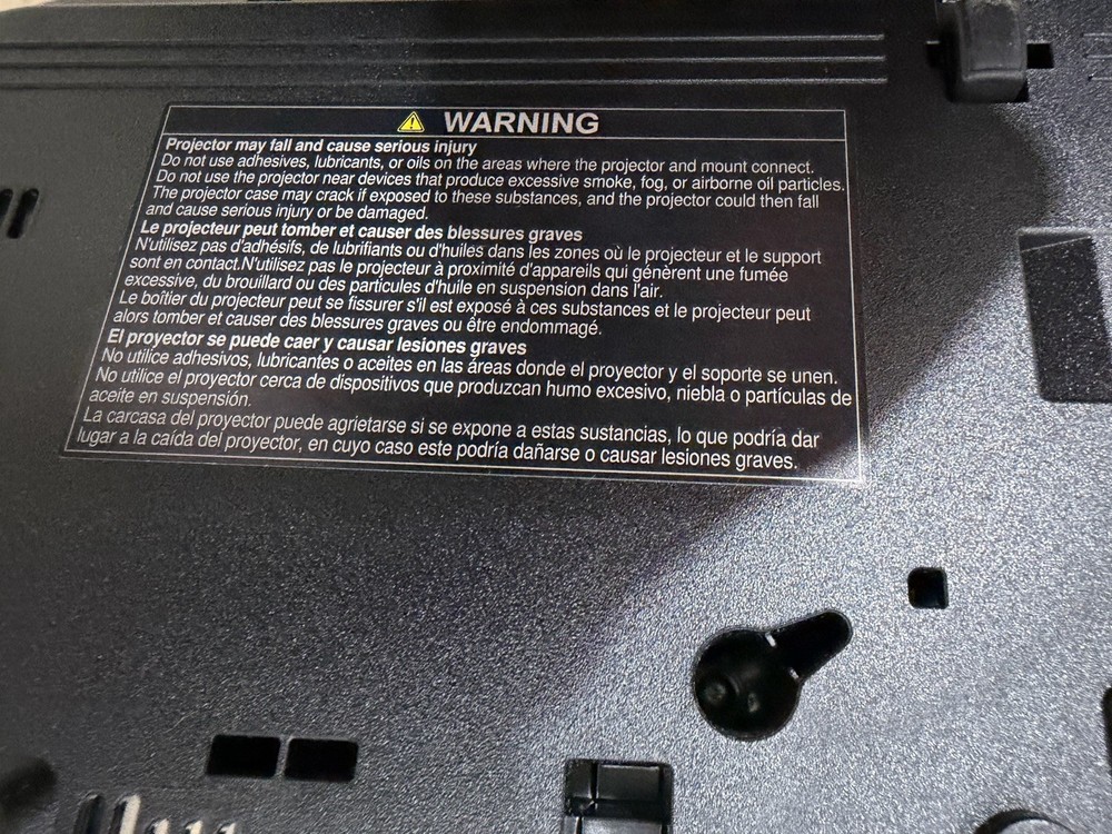 Epson LCD Projector VS250 H838A.