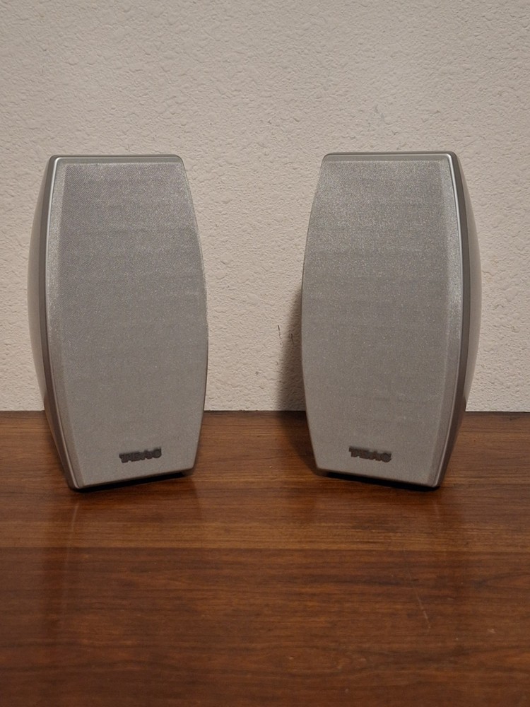 TEAC Two Way Speakers. TESTED. WORKS.