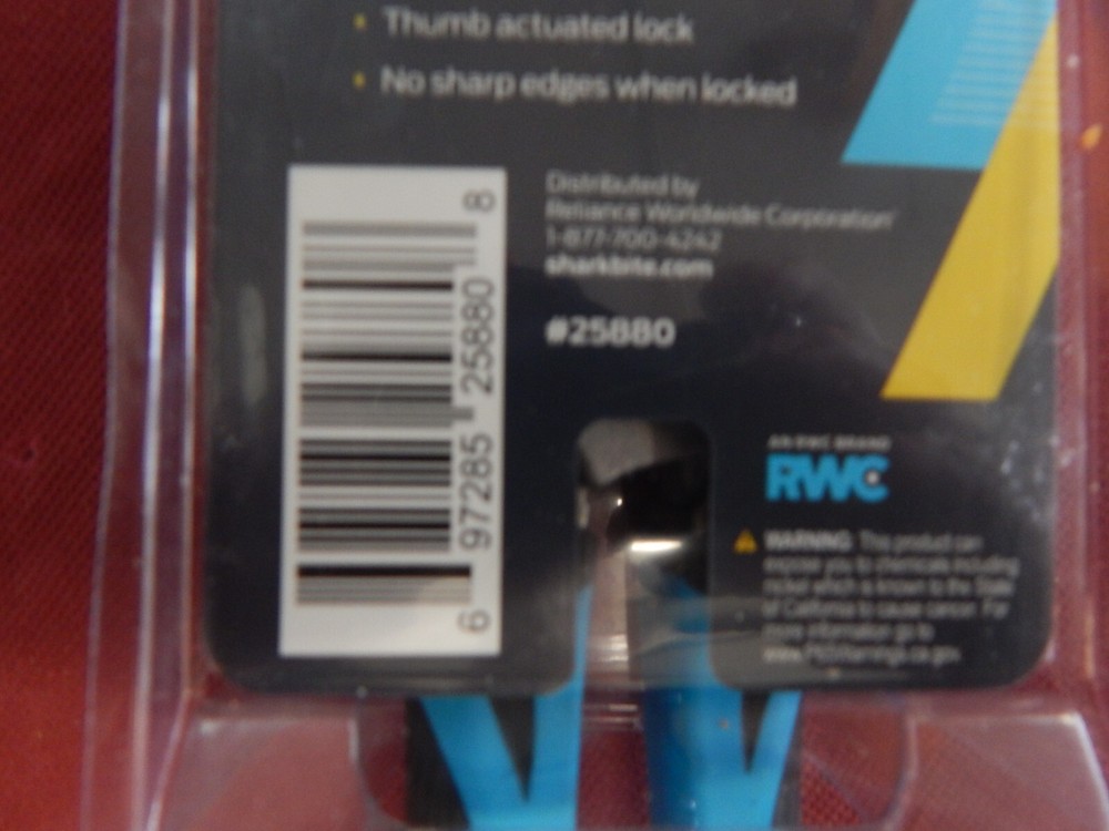 Sharkbite PRO-grade Pipe Cutter #25880