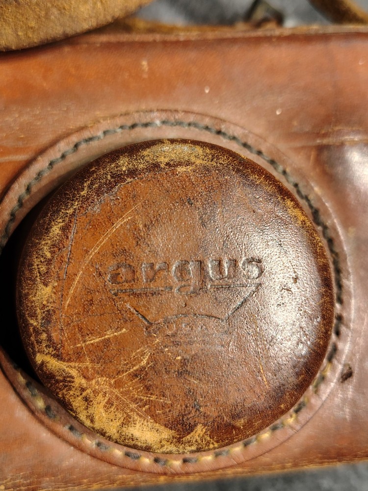 Vintage Argus Camera & Carrying Case 14226