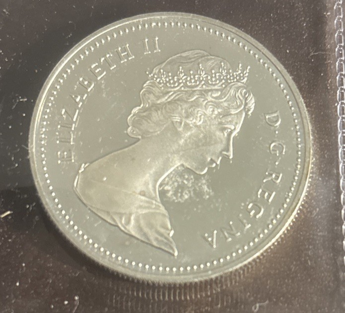 ***  CANADA  1983  PROOF  SILVER  DOLLAR  ***  EDMONTON  UNIVERSIADE  ***