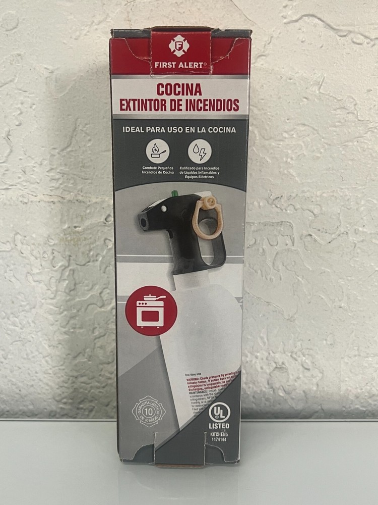 First Alert Kitchen Fire Extinguisher, Ideal For Kitchen Use - 1474144