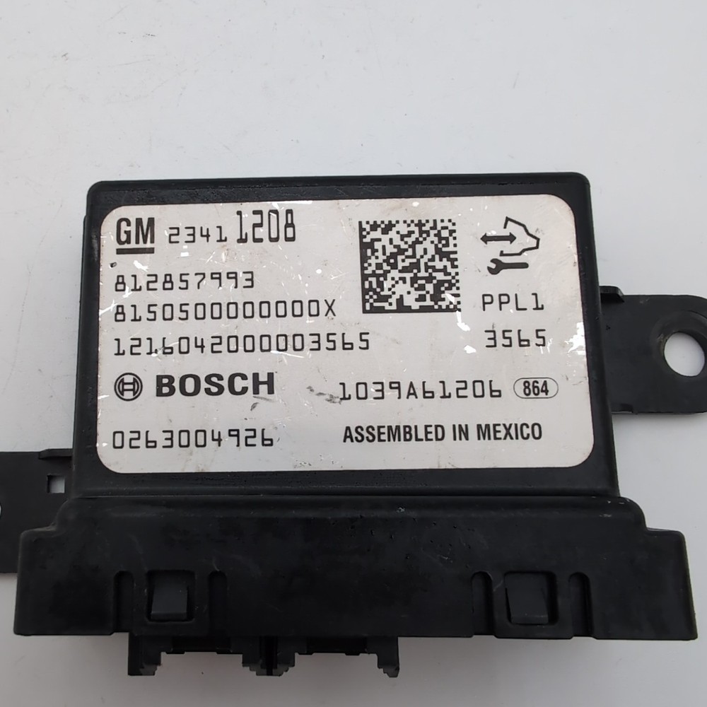 2016 2017 2018 2019 CHEVROLET IMPALA DRIVER PARK ASSIST CONTROL MODULE 23411208