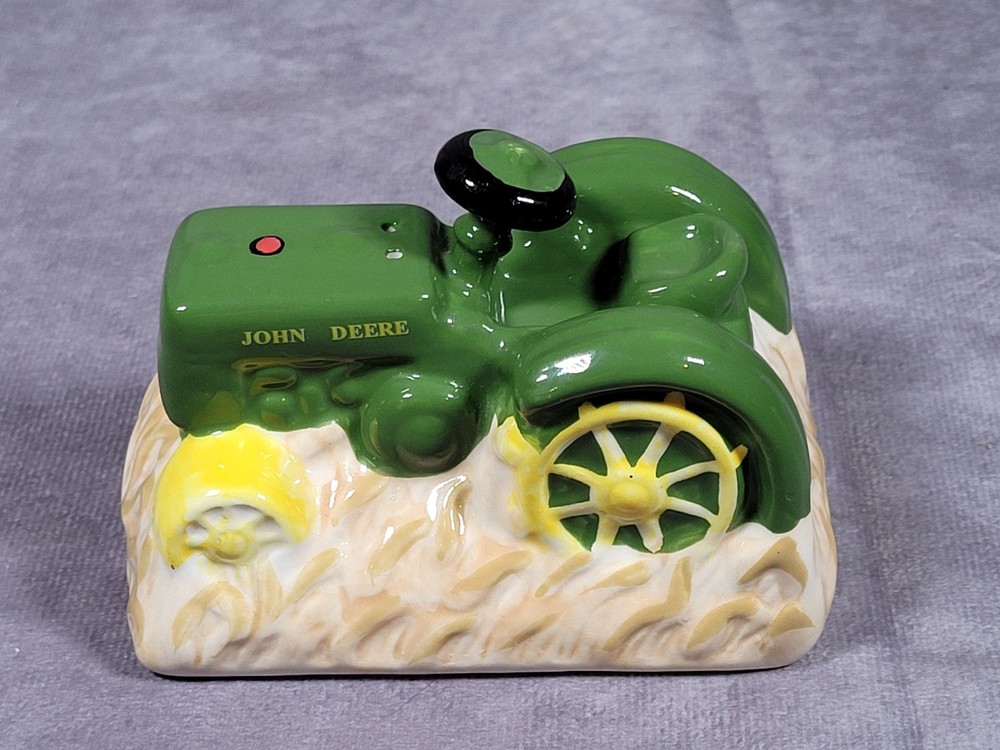 John Deere Generations Tractor Salt And Pepper Box Set Gibson