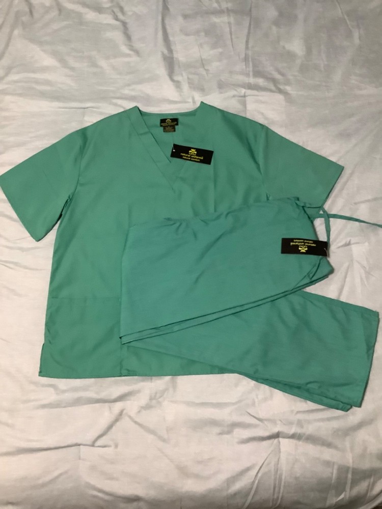 Scrub Set Natural Uniforms Small Surgical Green