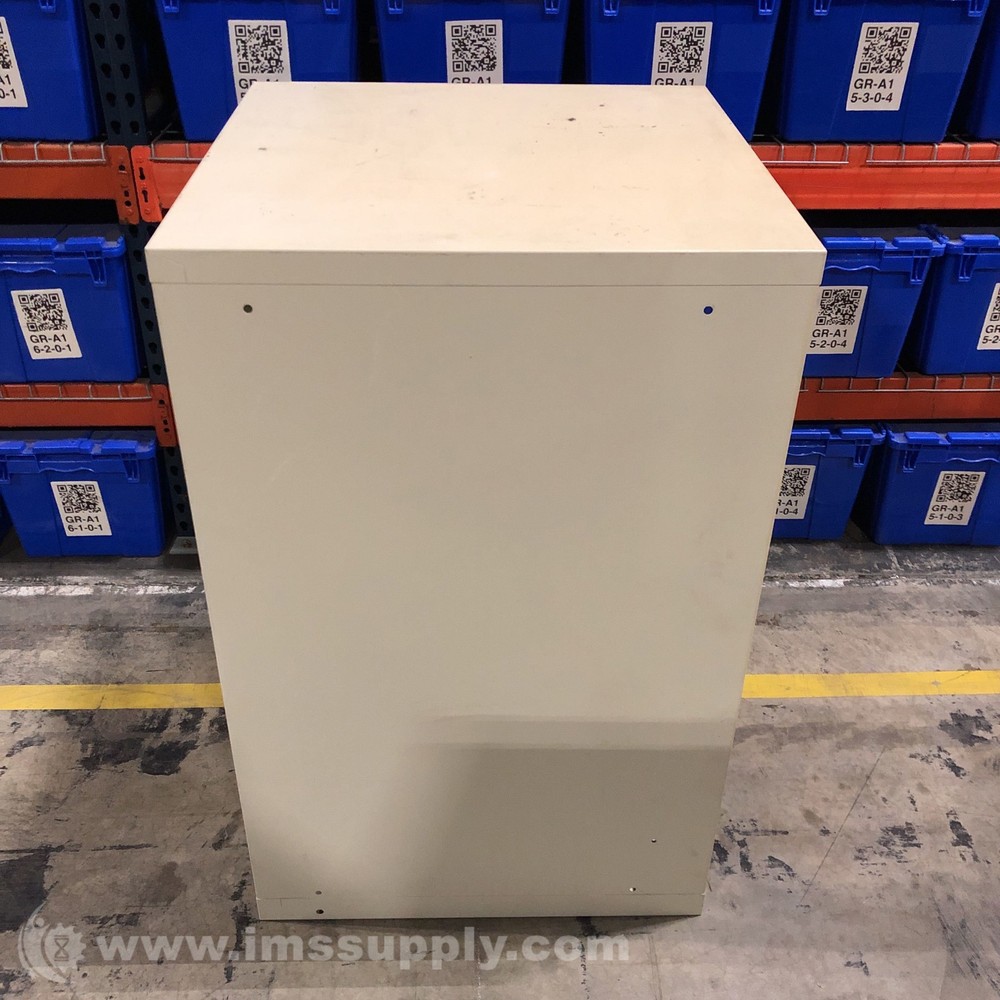 Lista Industrial Storage Cabinet USIP