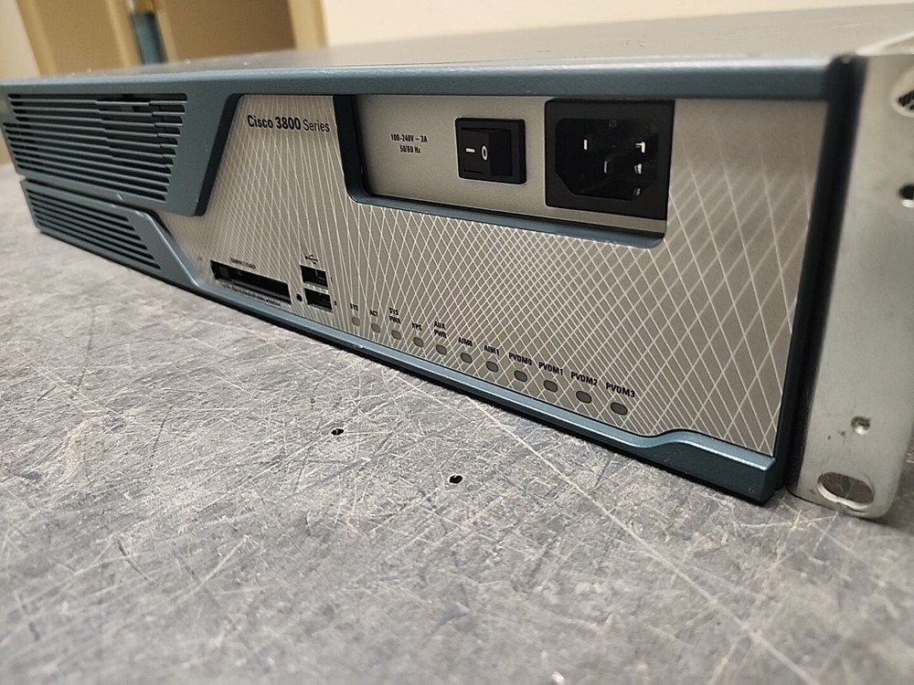 Cisco 3825 Integrated Services Router __