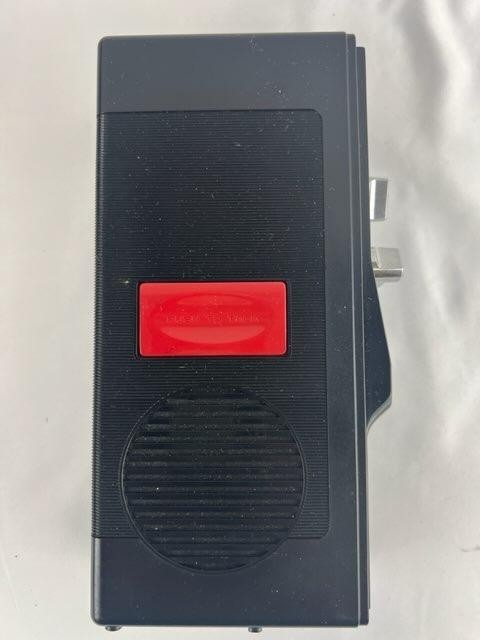 Realistic 40 Channel Two Way Emergency Citizens Band System UNTESTED