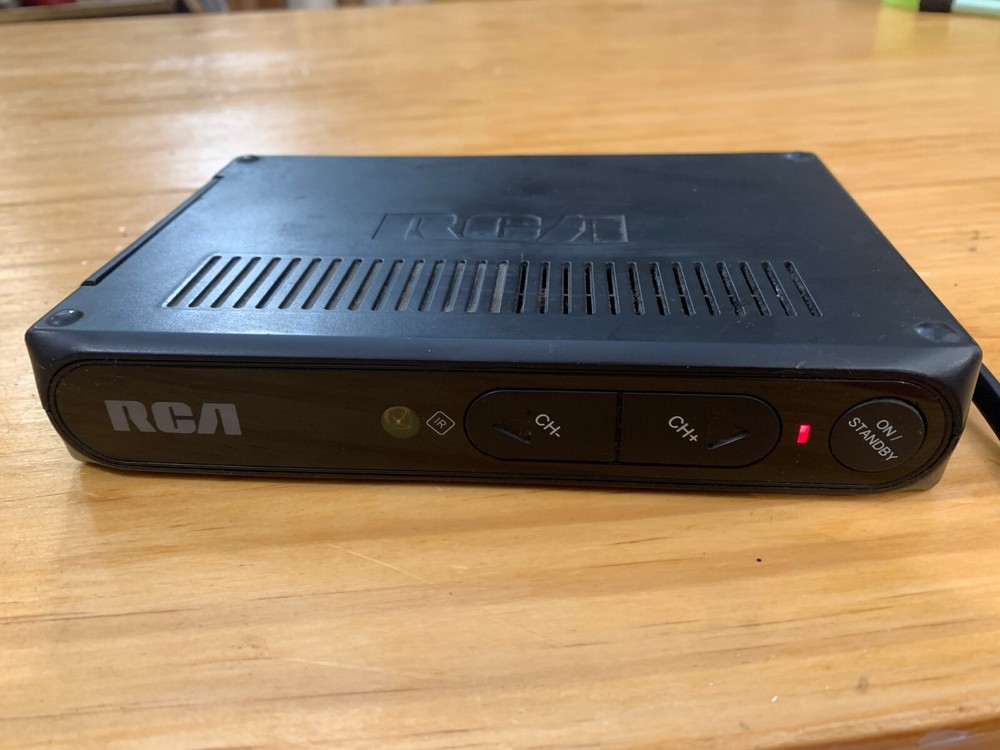 RCA ATSC Converter Box Model DTA800B1 Working