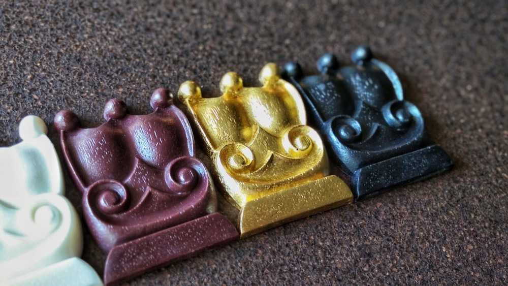 Silicone mold for decorative royal element castings
