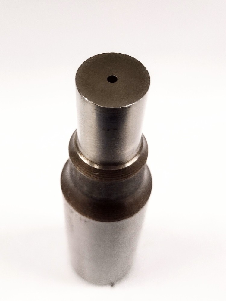 M .625" ROUND PUNCH 1/2"-13 THREADED