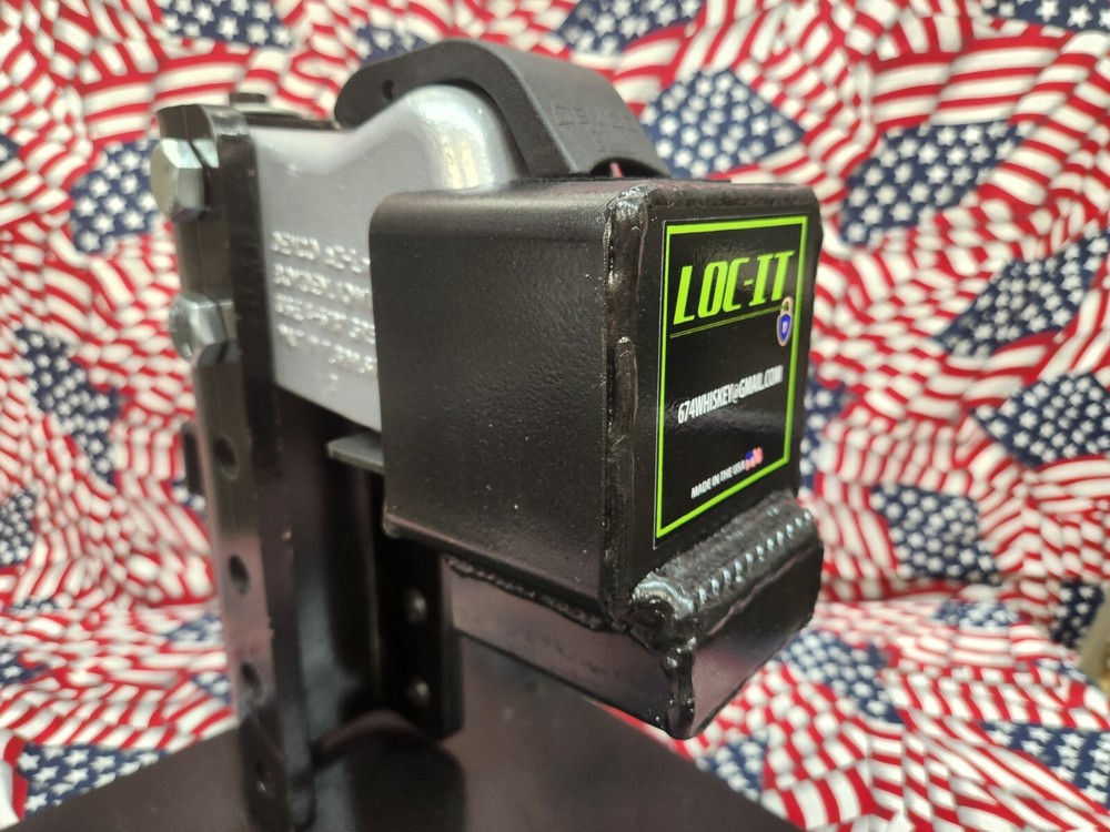 DEMCO STYLE  EZ-LATCH COUPLER LOCK, FITS 2 5/16"  CAST COUPLERS ONLY W/DISK LOCK