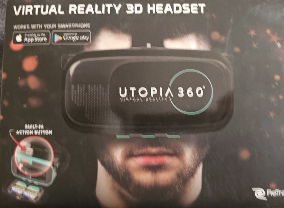 Utopia 360 Virtual Reality 3D Headset + Bluetooth Controller In Box