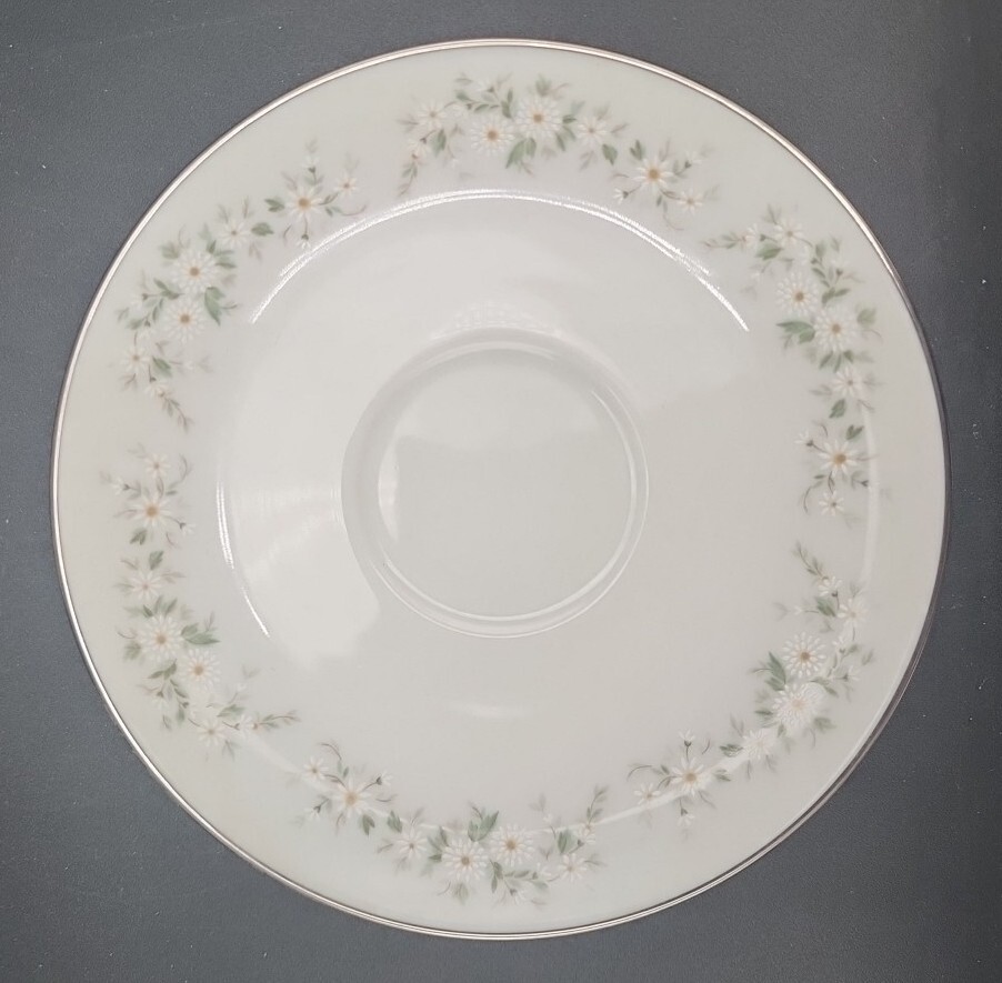 27 Pieces NORITAKE china "ANNABELLE" 6856 pattern "BEAUTIFUL"