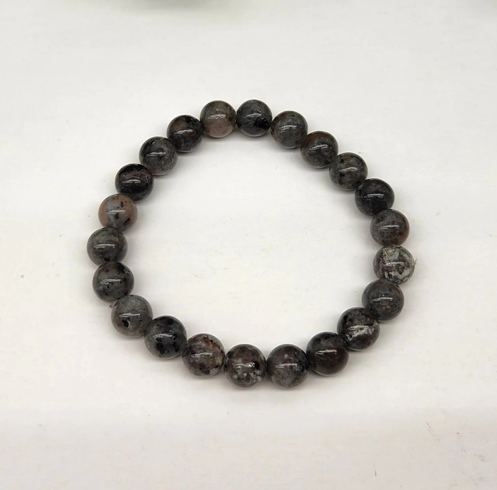 Yooperlite Stretchable Bracelet 8mm (UV Light-Fluorescence)